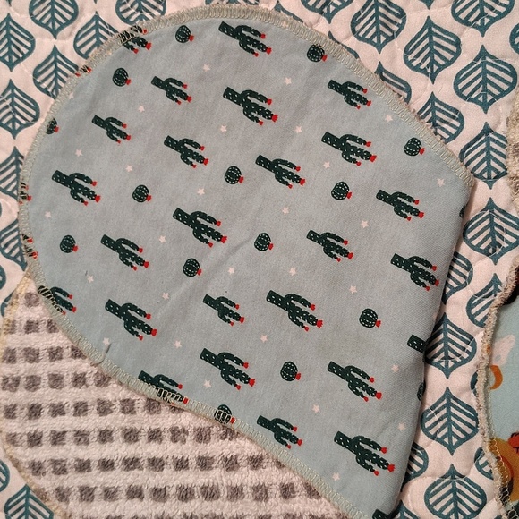 Set Of 4 Burp Clothes Western Cowboy Mouse And Cactus - Picture 4 of 5